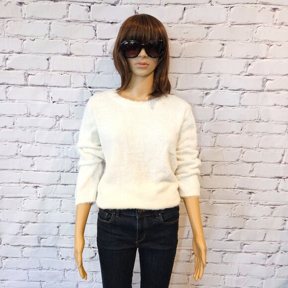 DAVI & DANI, Ivory fluffy cozy sweater - Picture 4 of 10